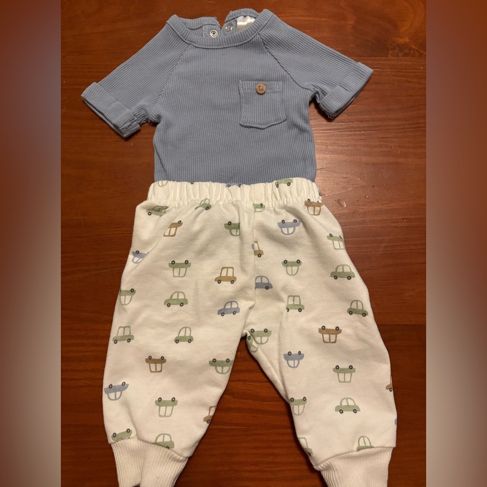 Baby Boy Matching Set Bundle - Picture 8 of 9